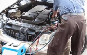 11 Reasons Your Car AC Blows Warm Air While Idling & Fixing
