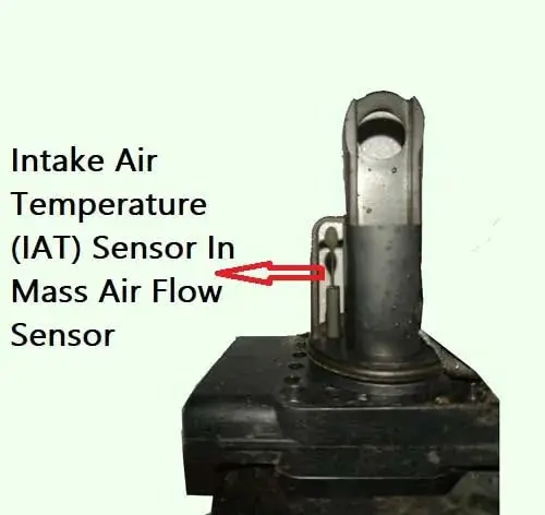 Intake Air Temperature Sensor Integrated Into Mass Air Flow Sensor