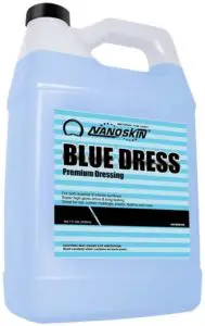 Best Performance: Blue Dress Premium Tire Dressing 