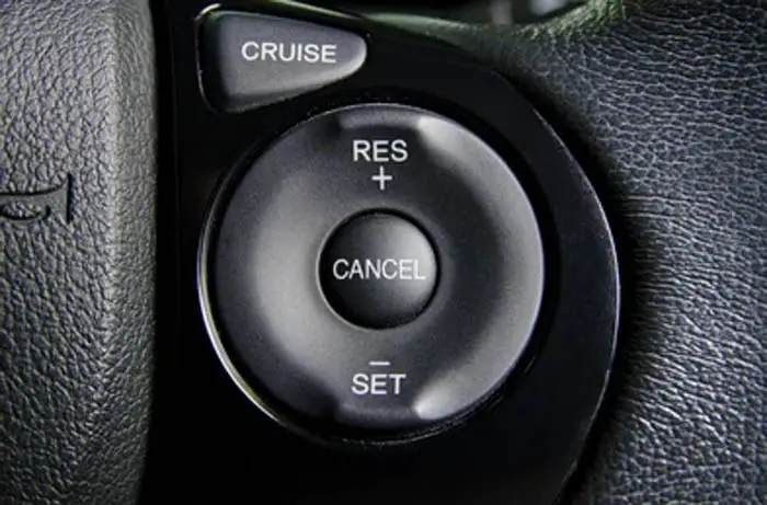 How Does Cruise Control Work